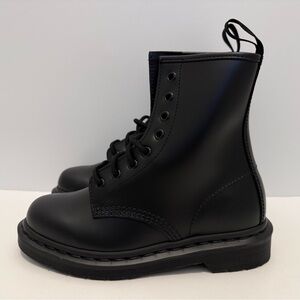 Dr martens 1460 mono smooth